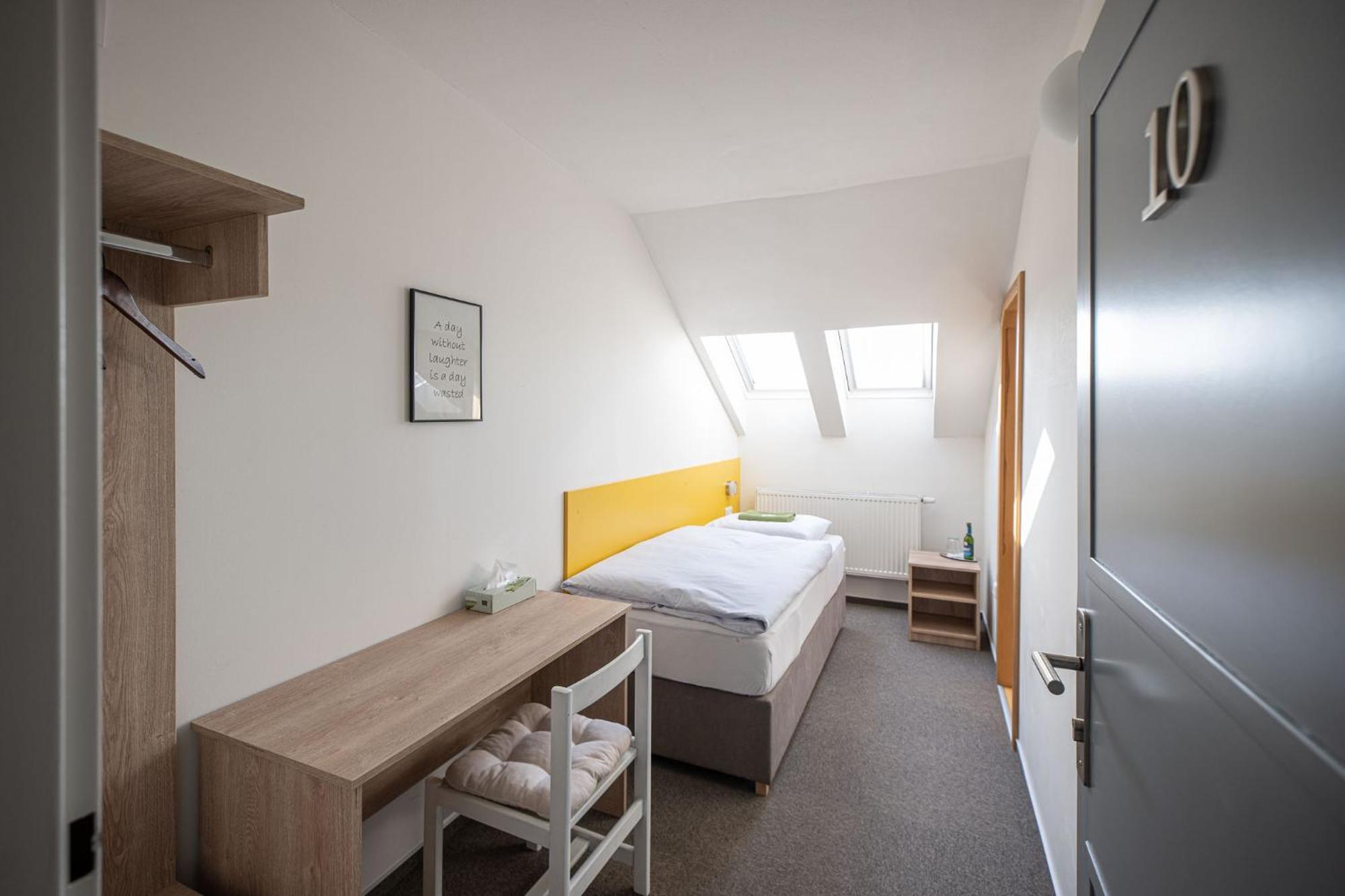 Hotel U Budvaru Ceske Budejovice Exteriör bild