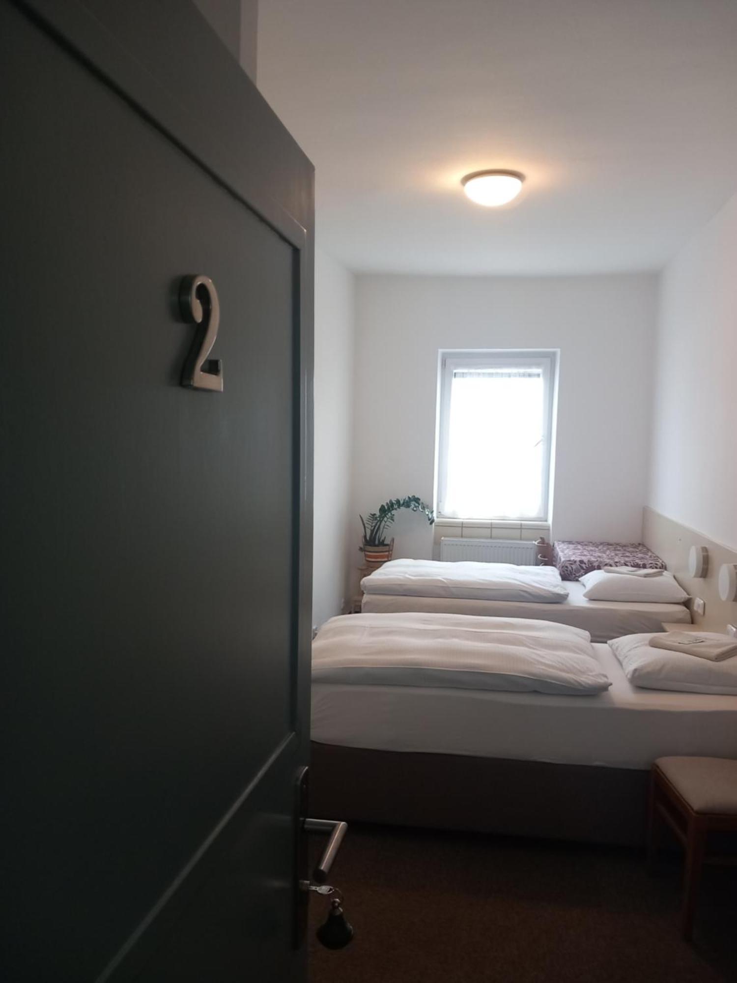 Hotel U Budvaru Ceske Budejovice Exteriör bild